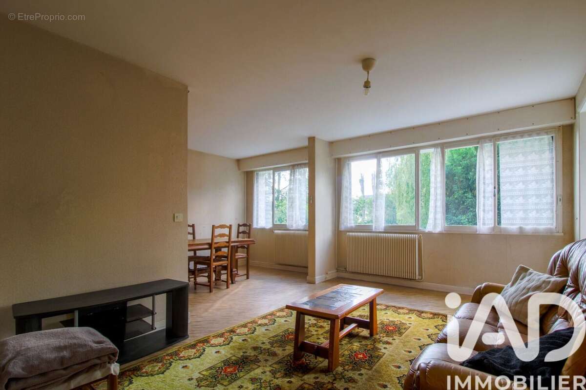 Photo 3 - Appartement à LES CLAYES-SOUS-BOIS