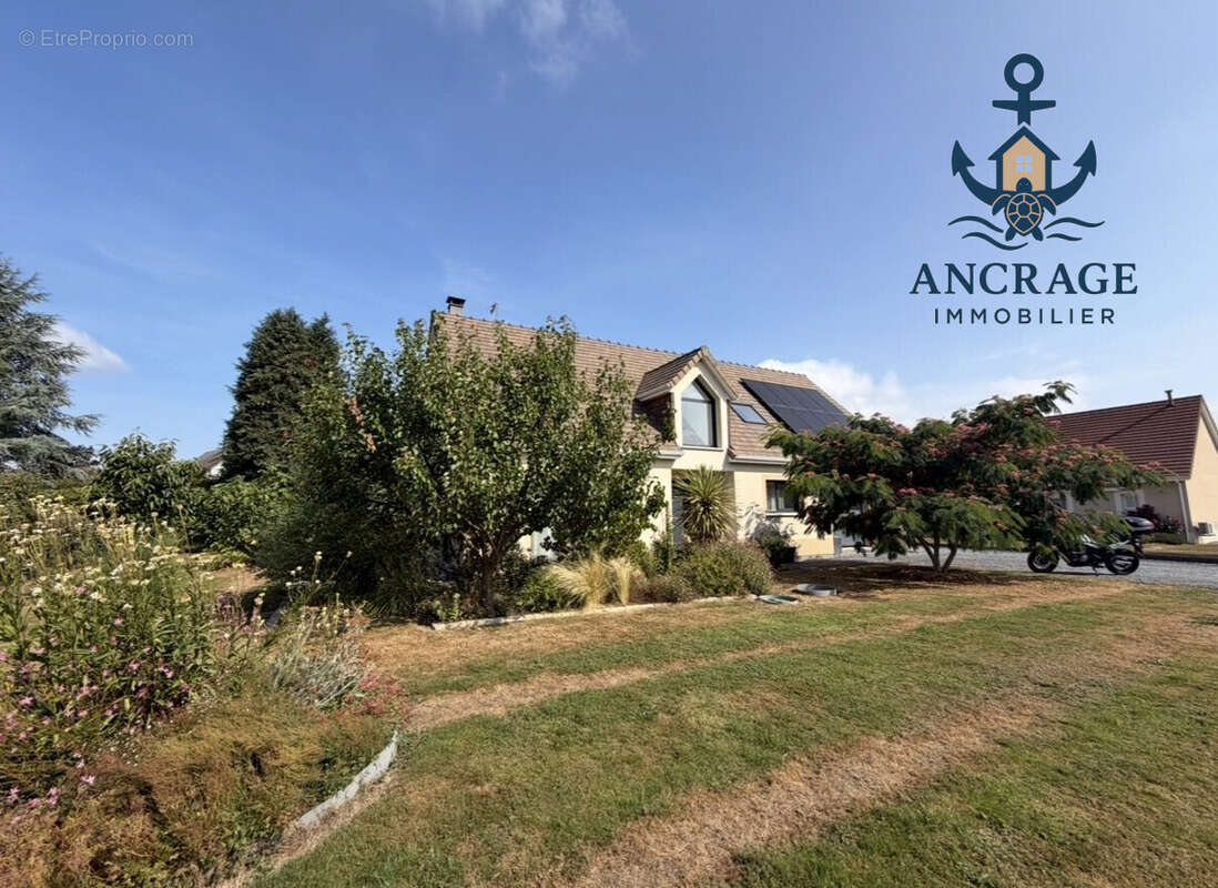 Maison 134 m² à Fiquefleur-Equainville  - photo 2