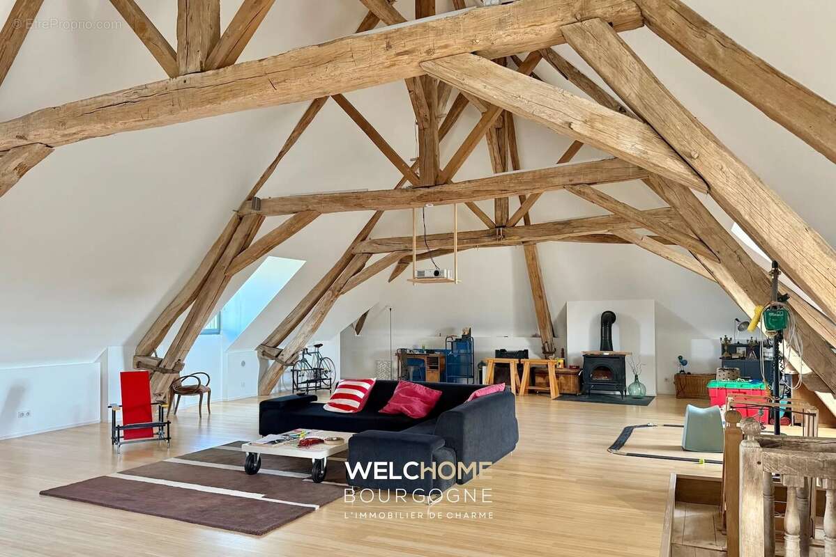 Maison à CHALON-SUR-SAONE