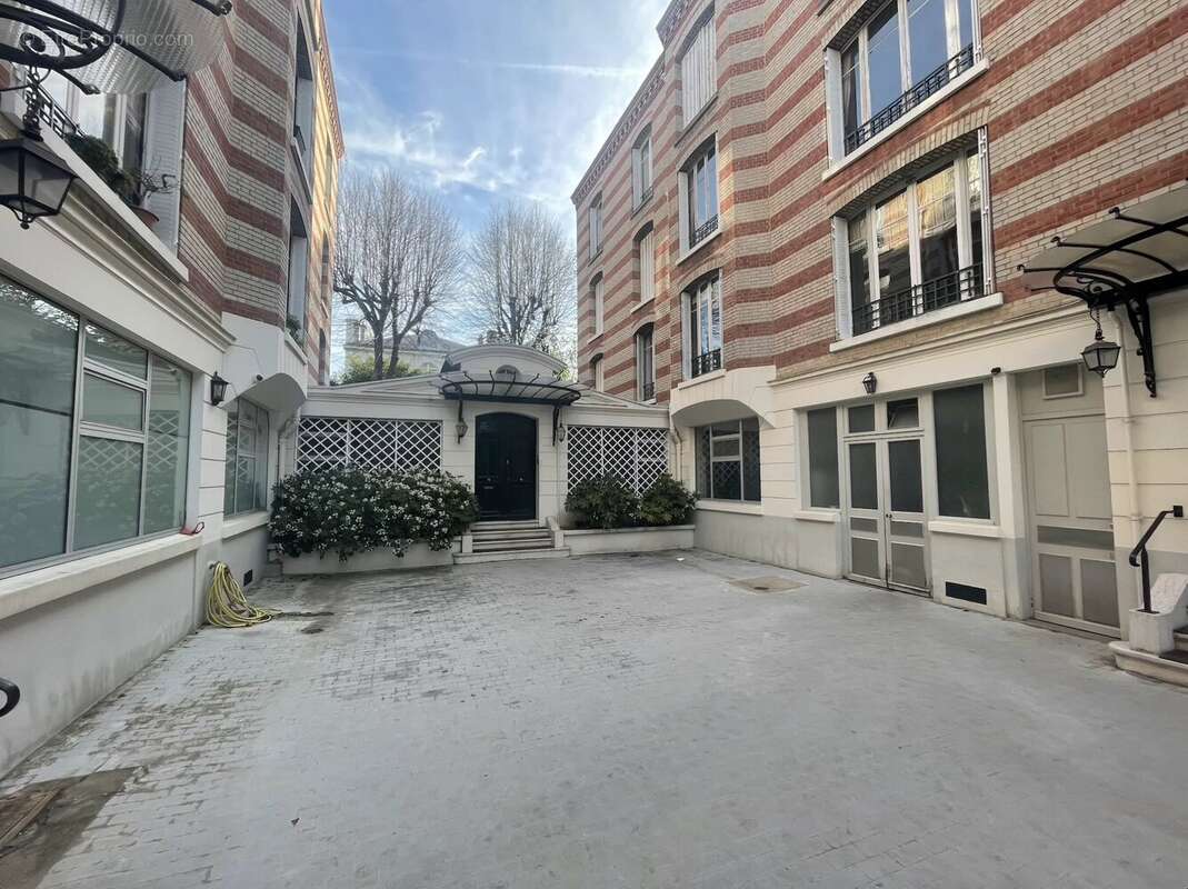 Neuilly Perronet-Chezy - photo 16