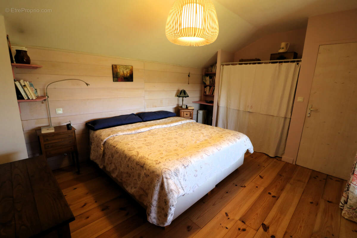 Propriété de 2.5ha avec Maison rénovée, dépendances, Vue Pyrénées - photo 18
