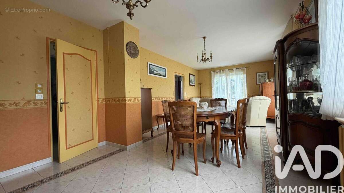 Photo 5 - Maison à BEAUMONT-EN-VERON