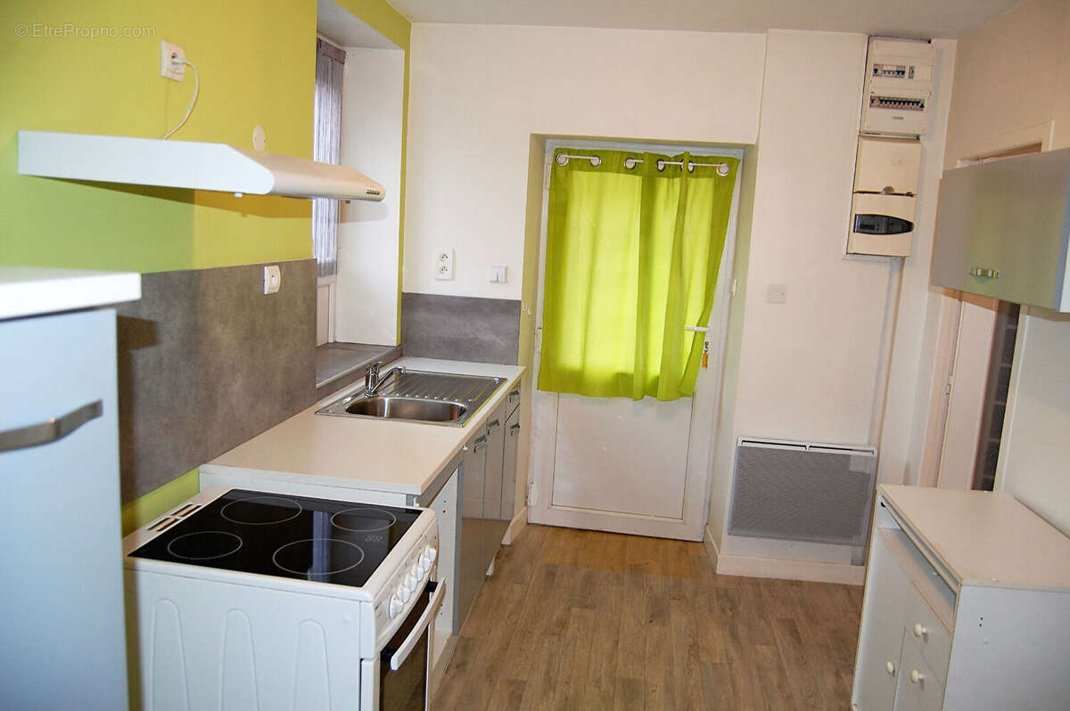 Appartement à SAINT-DOULCHARD