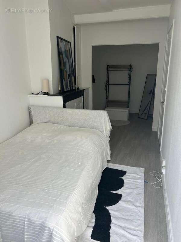   - Appartement à LYON-1E