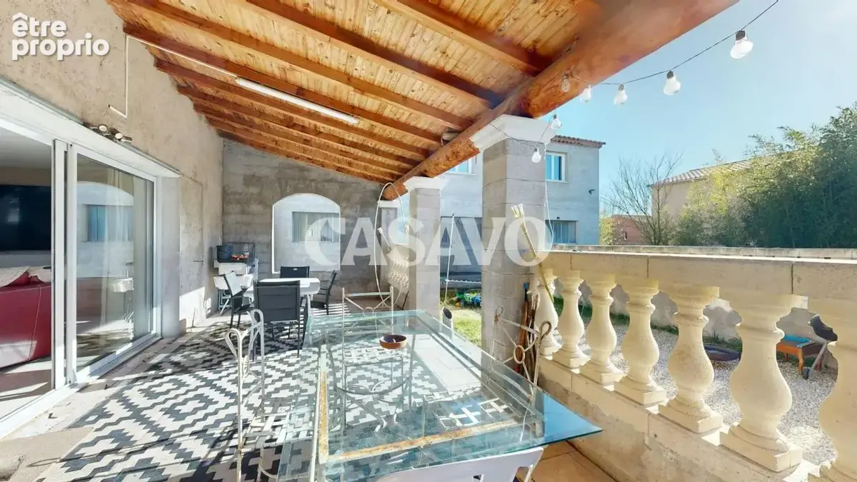 Vente Maison 10 pièces de 231m² - 84300 Taillades - photo 13