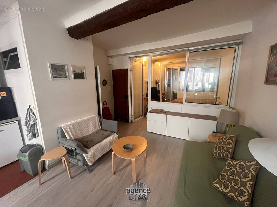 Appartement à MARSEILLE-2E