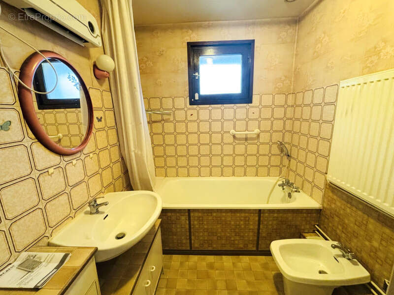 Maison à BONNEVILLE