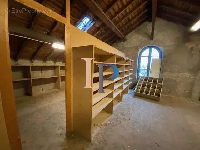 Maison à LA CLAYETTE