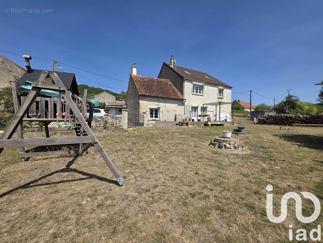 Photo 1 - Maison à BREVES