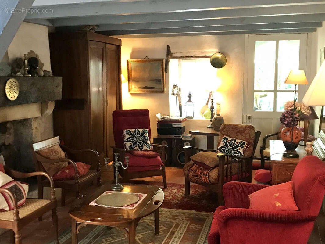 Maison 112 m² à Saint-Clement-Des-Baleines  - photo 2