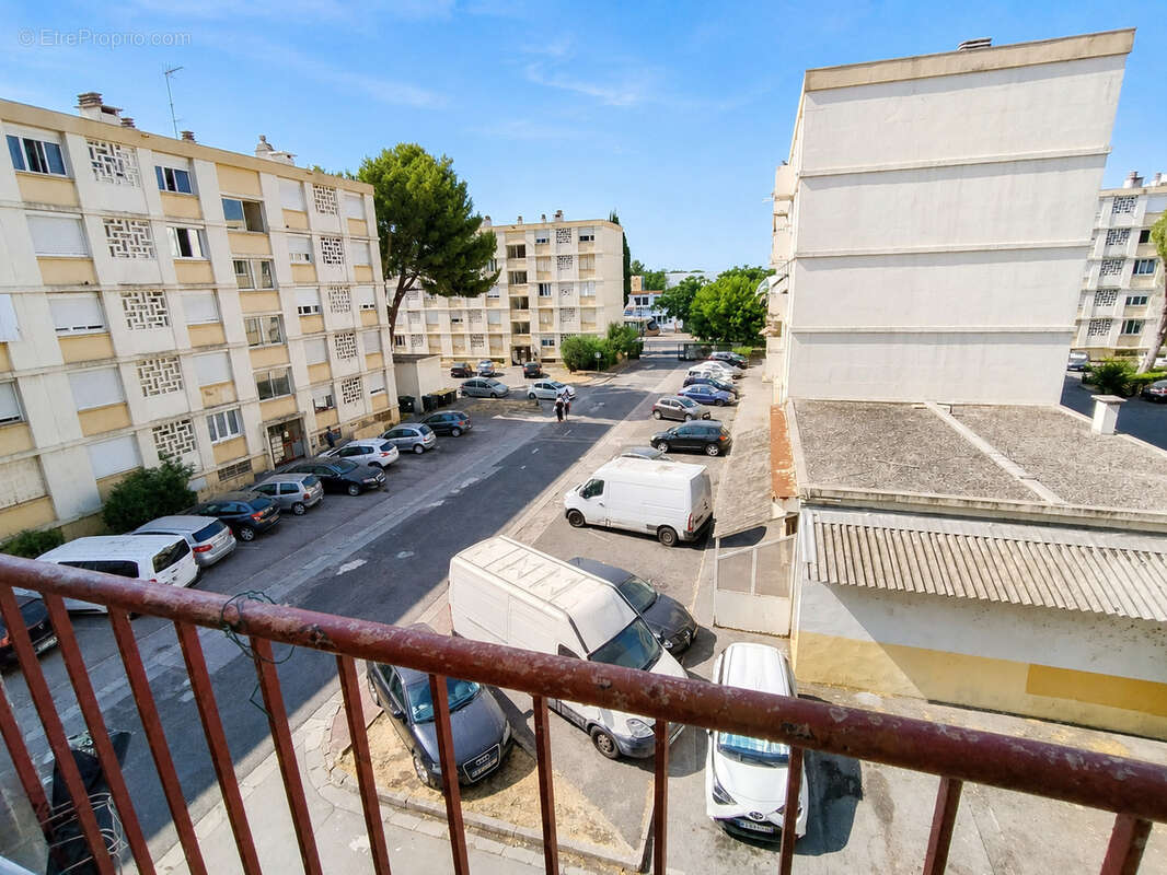 T3 lumineux avec balcon, cave et parking privé   Montpellier Près d'Arènes - photo 7