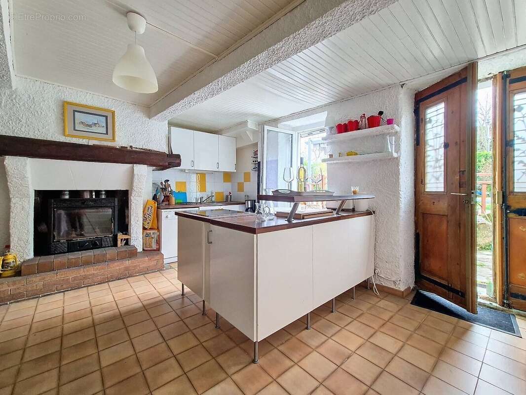 Maison à FERRIERES-POUSSAROU