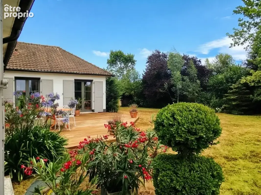 Maison 216 m² à La Chapelle-D'armentieres  - photo 3