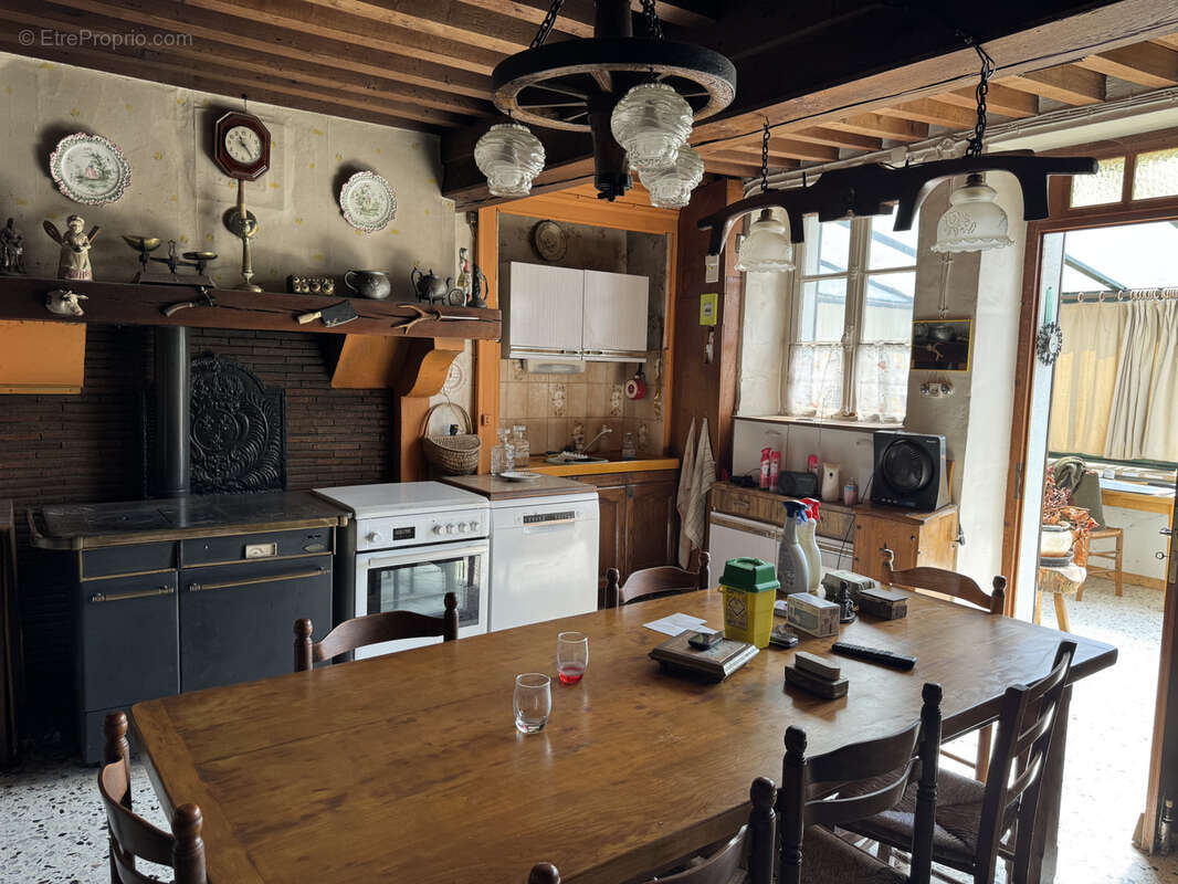 Maison à CERVON