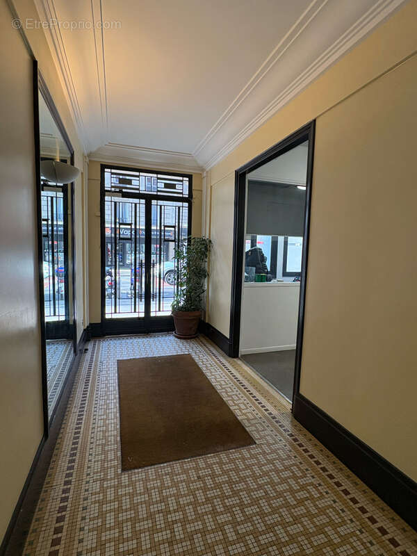 Appartement à PARIS-19E