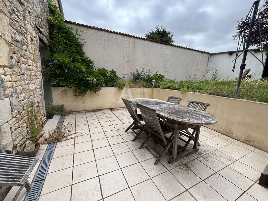 Maison de 5 chambres avec jardin - photo 7