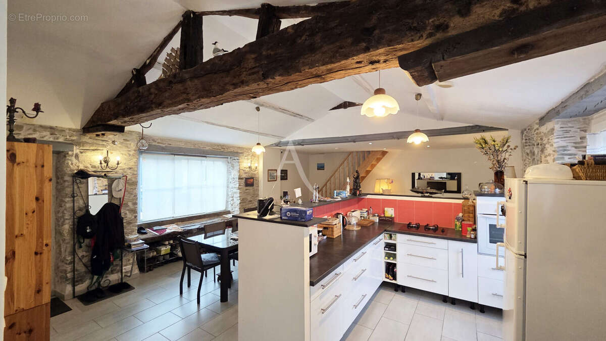 Maison à NOTRE-DAME-DE-RIEZ