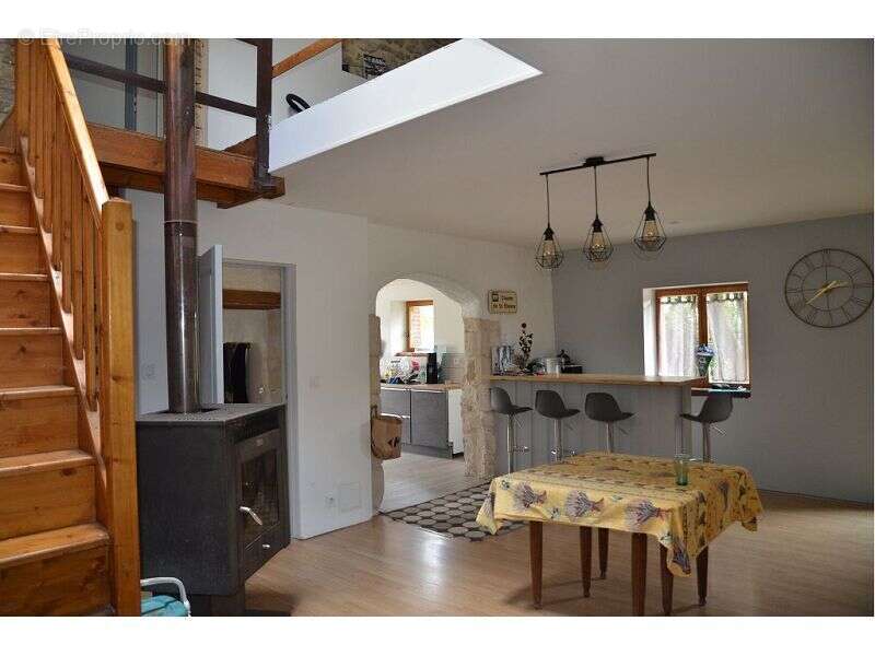 Maison 141 m² à Roynac  - photo 6