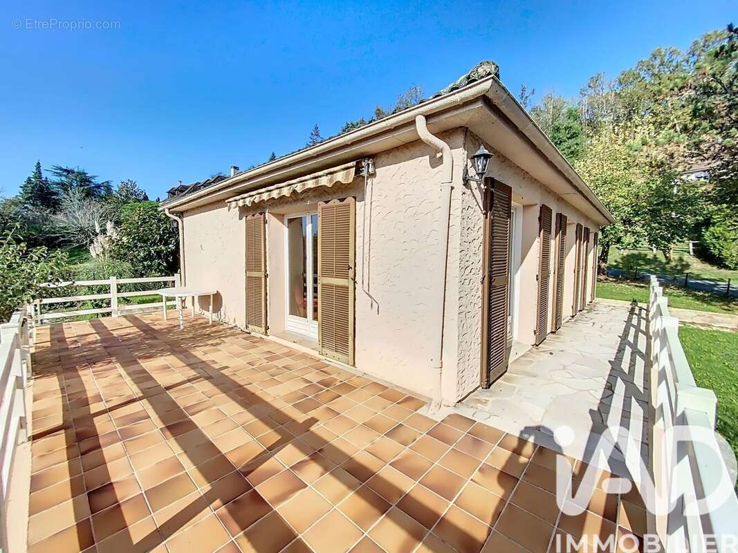 Photo 8 - Maison à LE LARDIN-SAINT-LAZARE