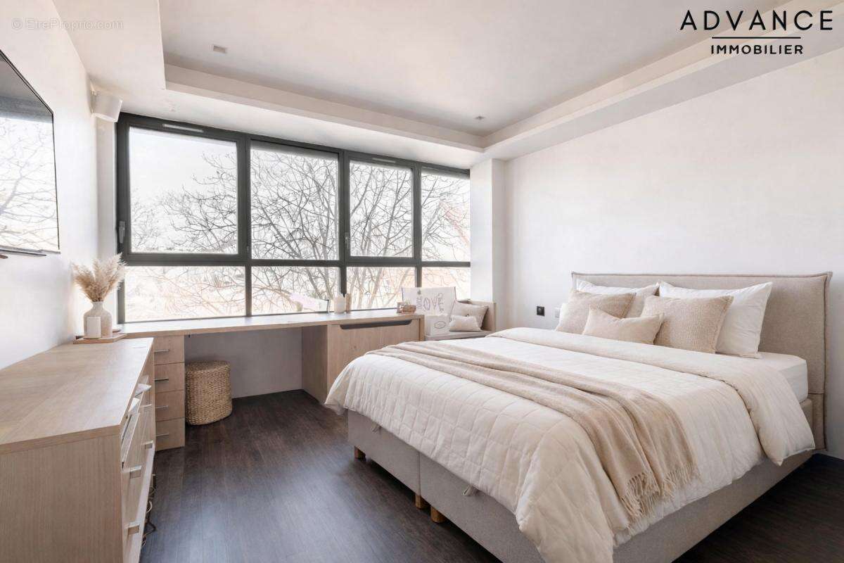 Appartement à NANTERRE