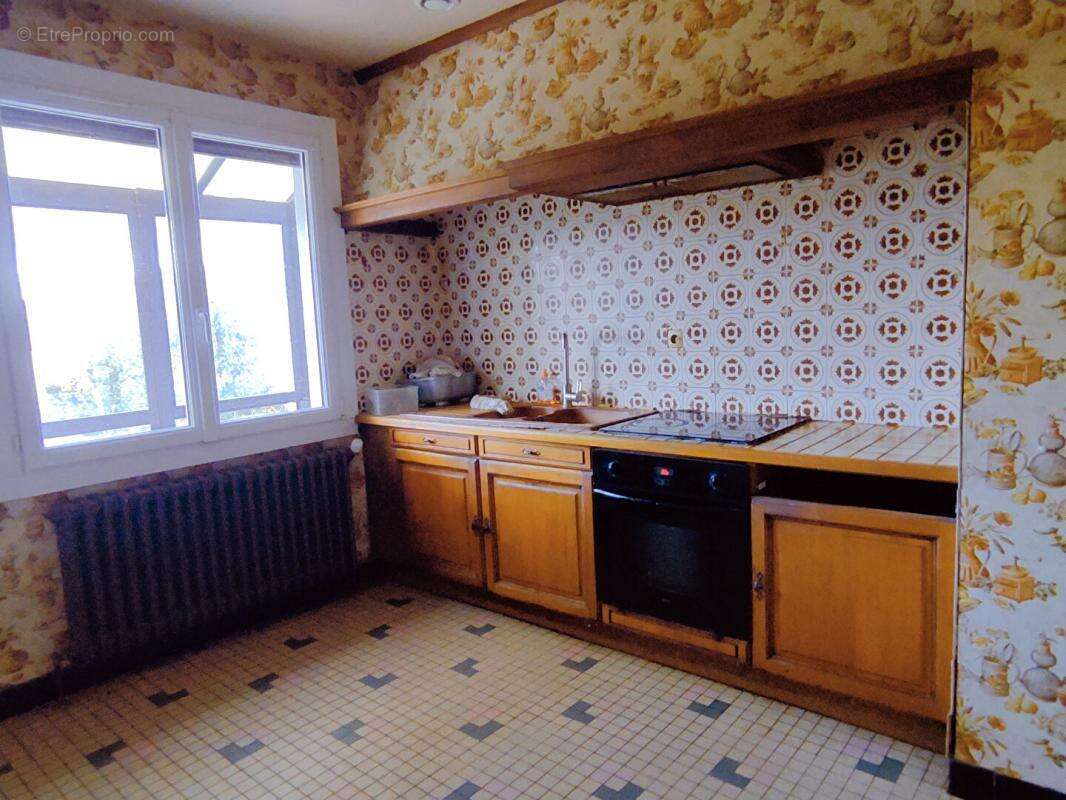 Maison à CHATELLERAULT