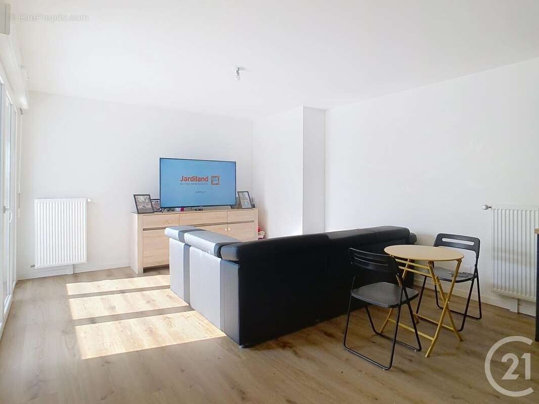 Photo 2 - Appartement à THIAIS