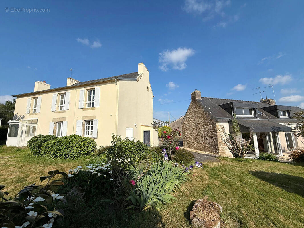 Maison à QUIMPER