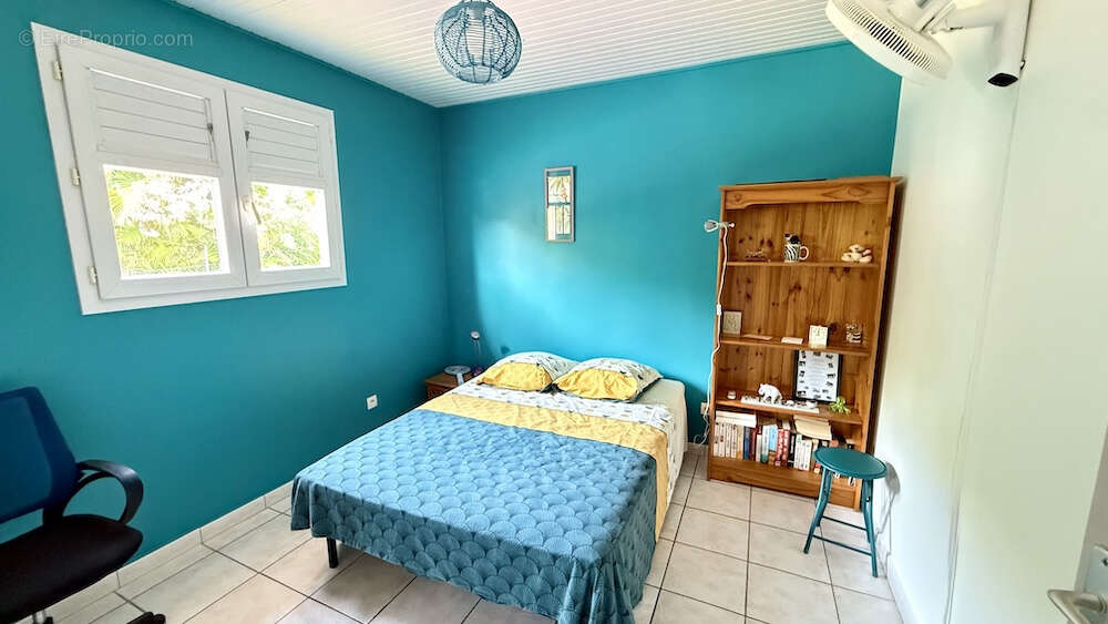 Maison à RIVIERE-SALEE