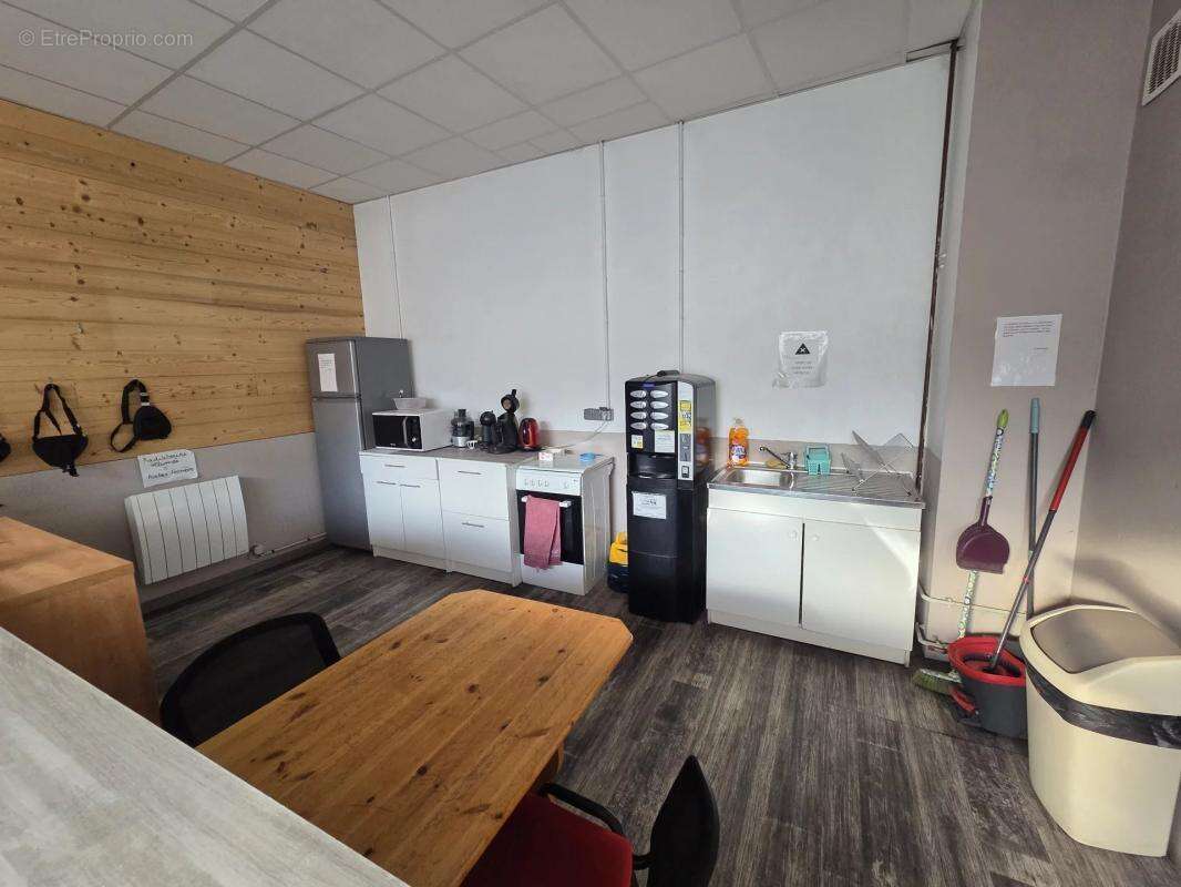 Commerce à BRIANCON