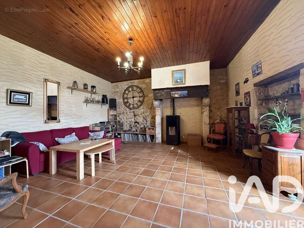 Photo 4 - Maison à SAINT-GERMAIN-ET-MONS