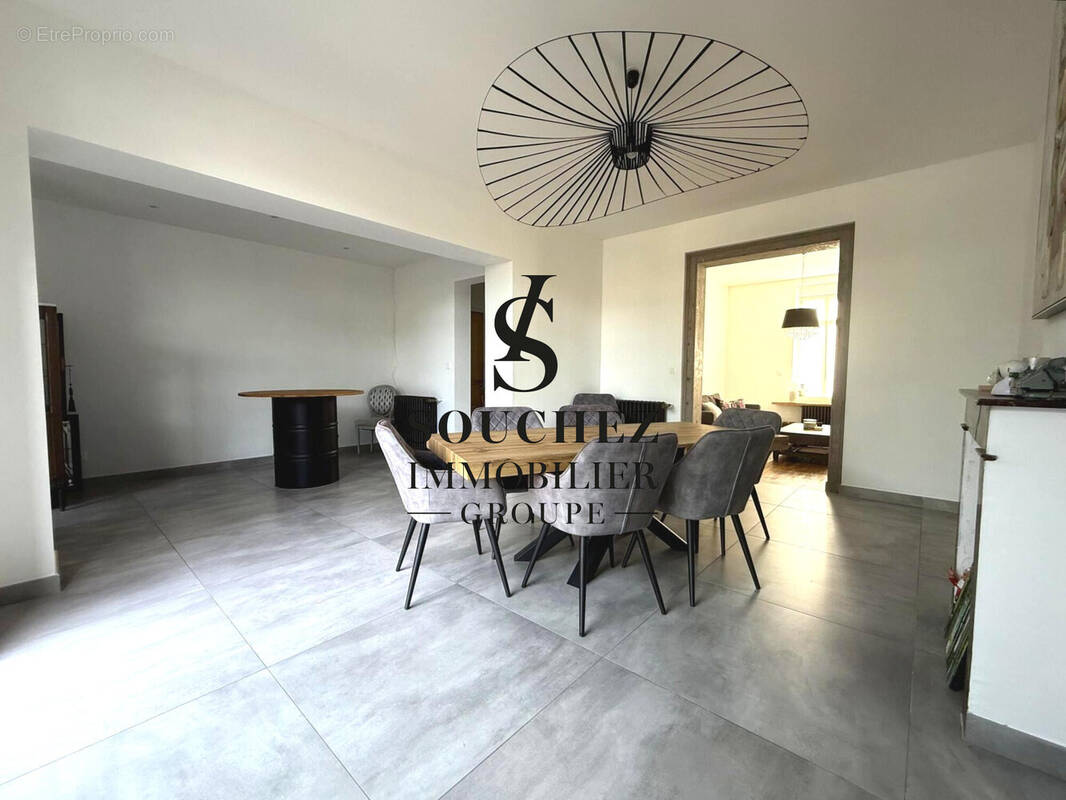 Maison 180 m² à Arras  - photo 4