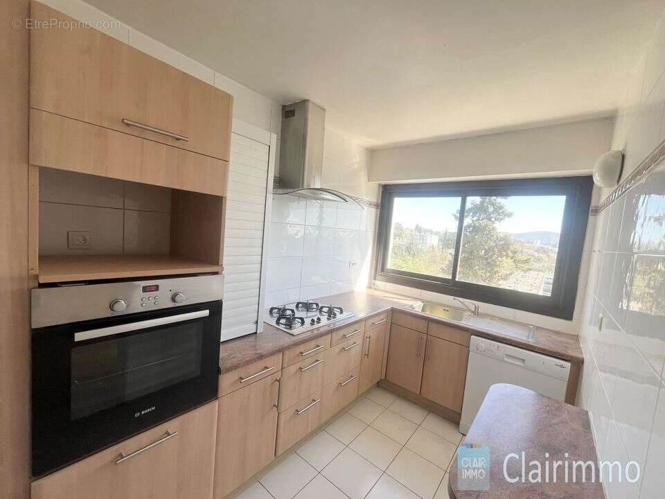 Appartement à MARSEILLE-13E
