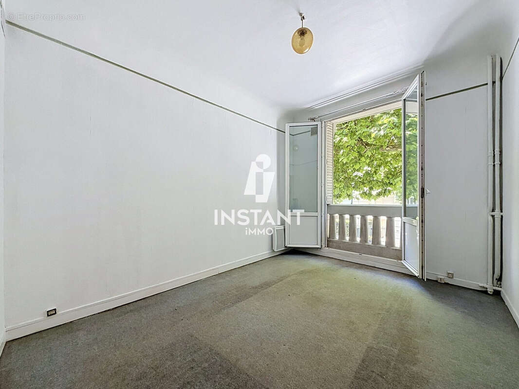 Appartement à NOGENT-SUR-MARNE