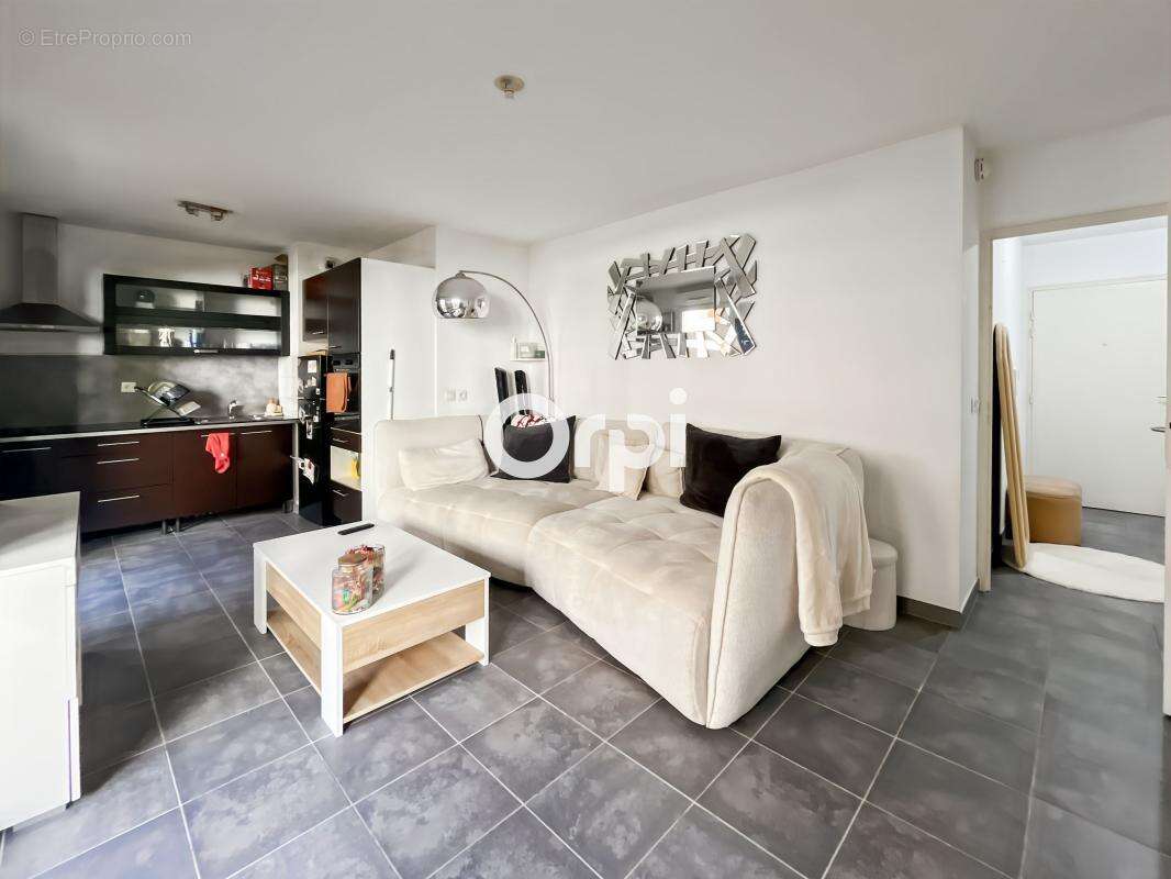 Appartement à MARSEILLE-10E