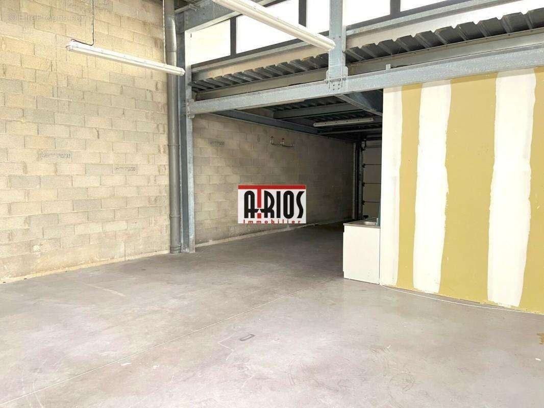 Commerce à LA FARLEDE