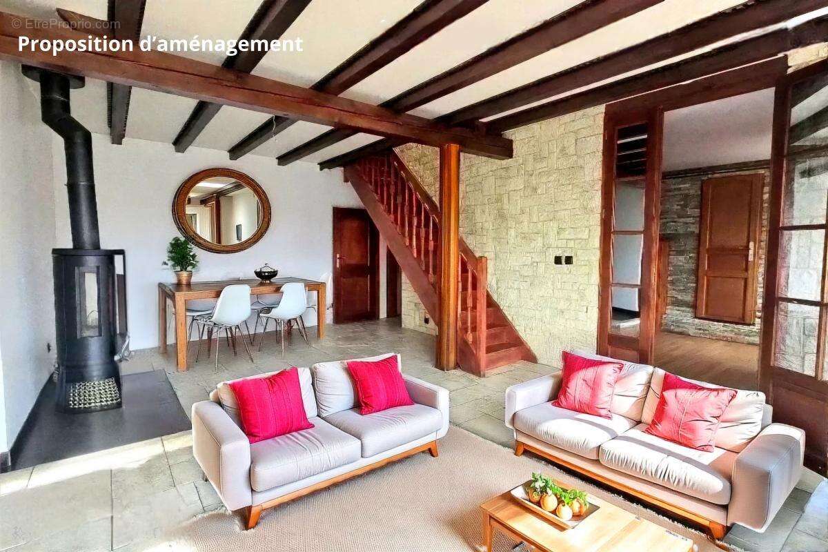 Maison à MONNETIER-MORNEX