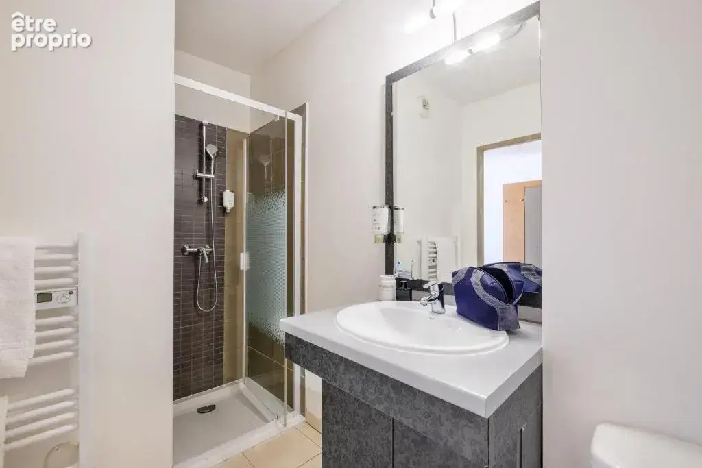 INVESTISSEMENT LOCATIF  Antibes  Résidence Etudiante Le Maestria  6.63 % de rentabilité - photo 5
