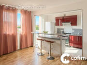 salon - séjour cuisine ouverte  - Appartement à TARBES