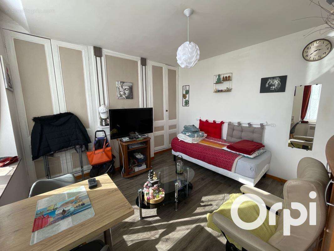  Immeuble de rapport exceptionnel en plein cœur de Calais – Investissement clé en main - photo 5