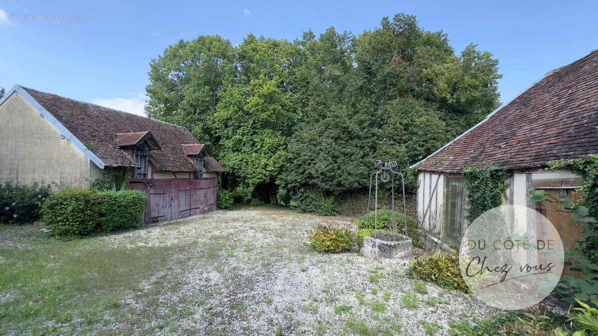 Ensemble immobilier à rénover à Isle Aumont, proche de Troye - photo 6