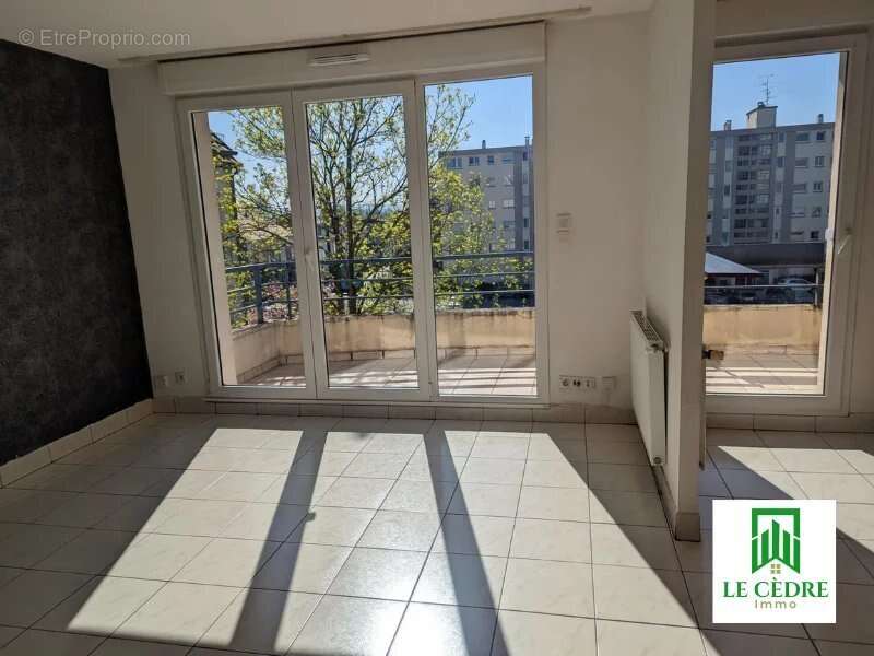 Appartement 66 m² à Saint-Louis  - photo 2