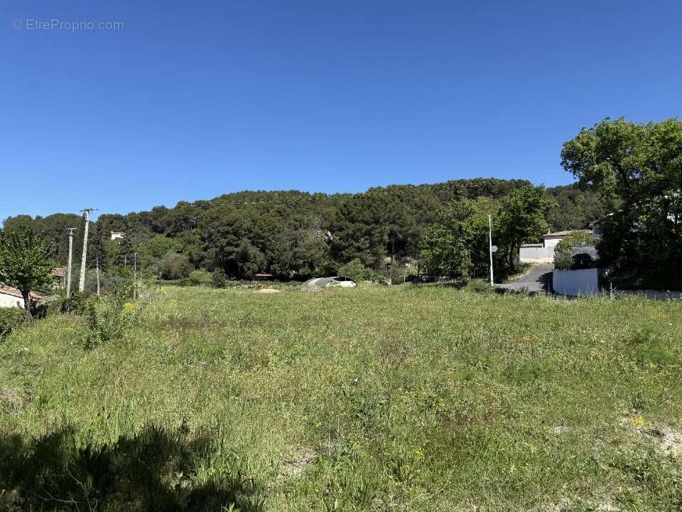 Terrain à DRAGUIGNAN