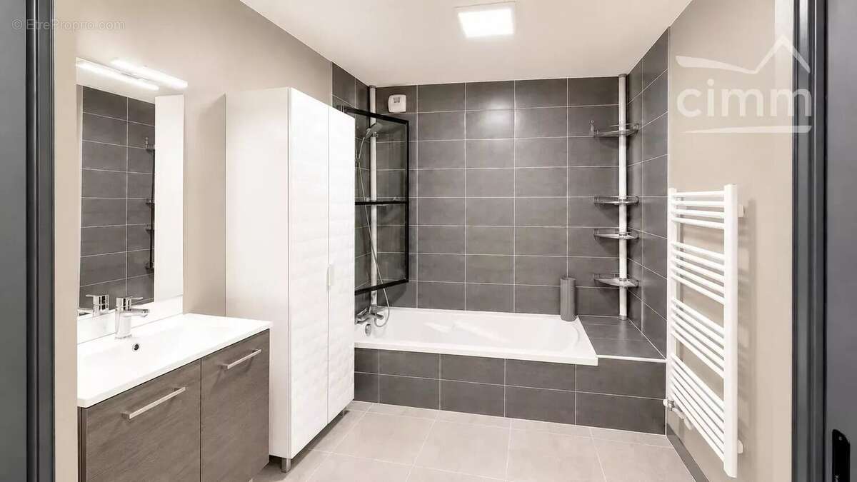 Appartement à VAULX-EN-VELIN