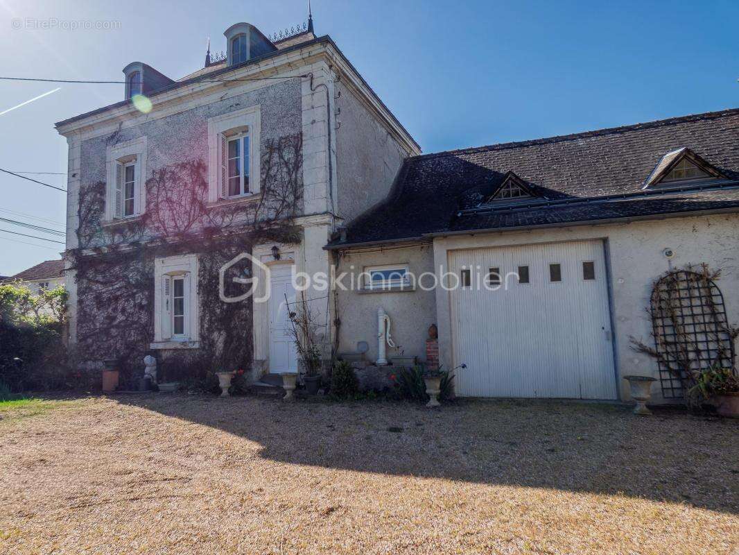 Maison à JOUE-LES-TOURS