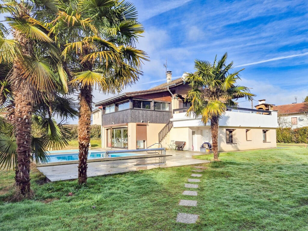 Maison à VIRIGNIN