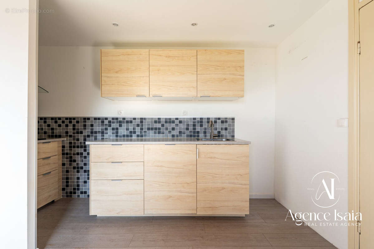 Maison 52 m² à Le Lavandou  - photo 6