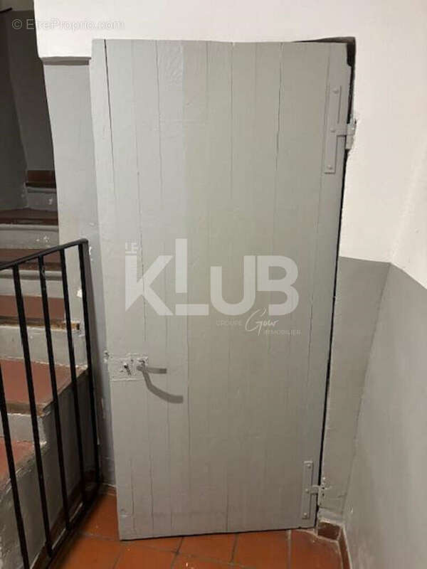 Commerce à AIX-EN-PROVENCE