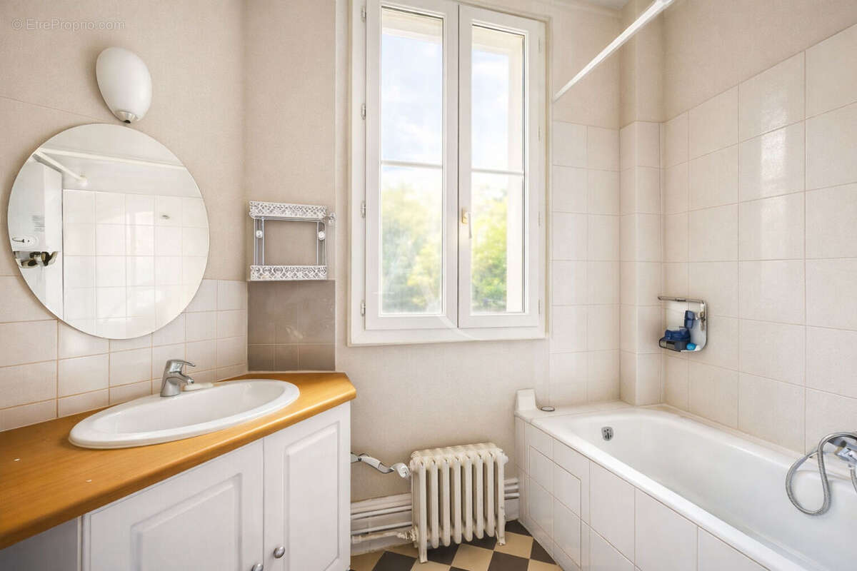 Appartement à JOINVILLE-LE-PONT