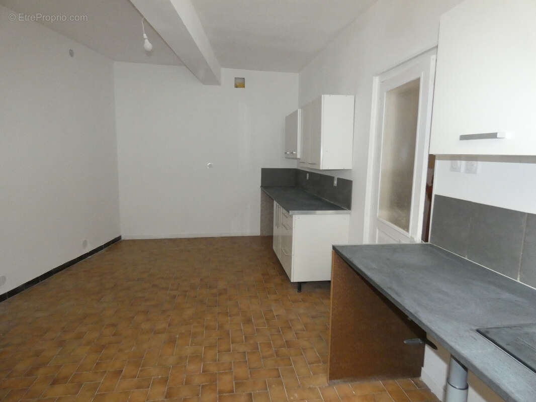 Maison à LAURE-MINERVOIS