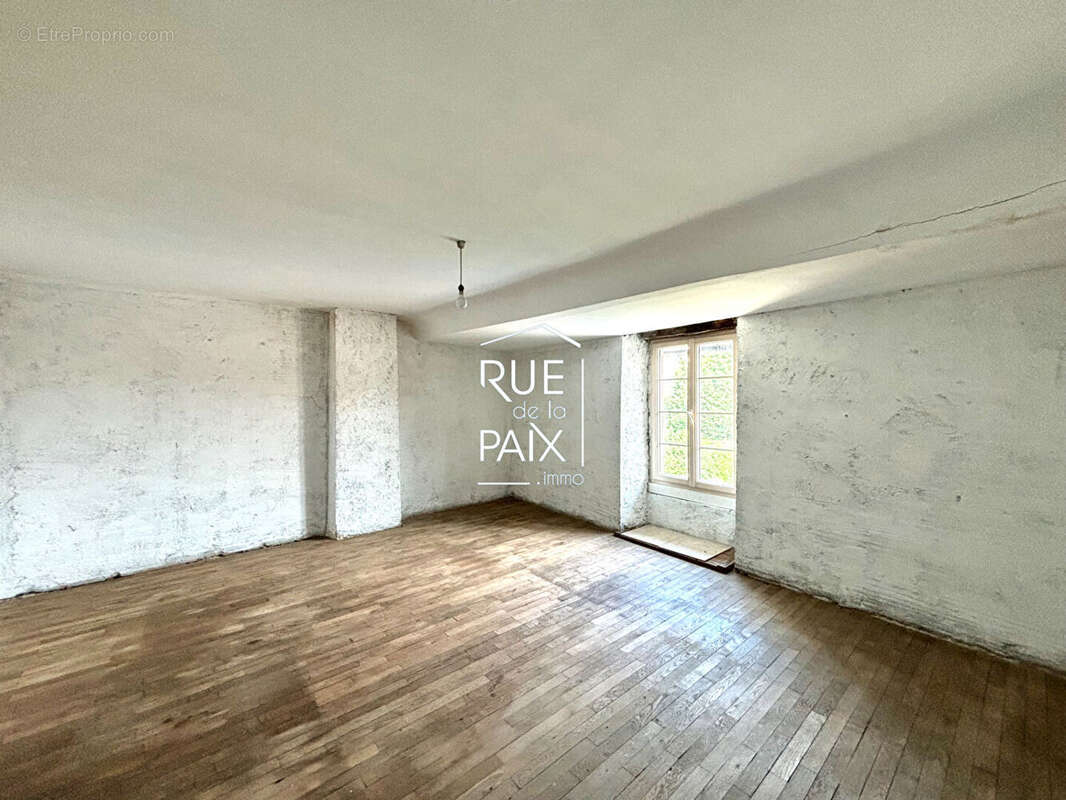 NOUVEAUTE - Maison à Parthenay proche des commodités - photo 9
